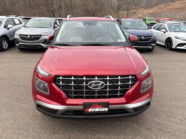 Used 2025 Hyundai Venue SEL image 8