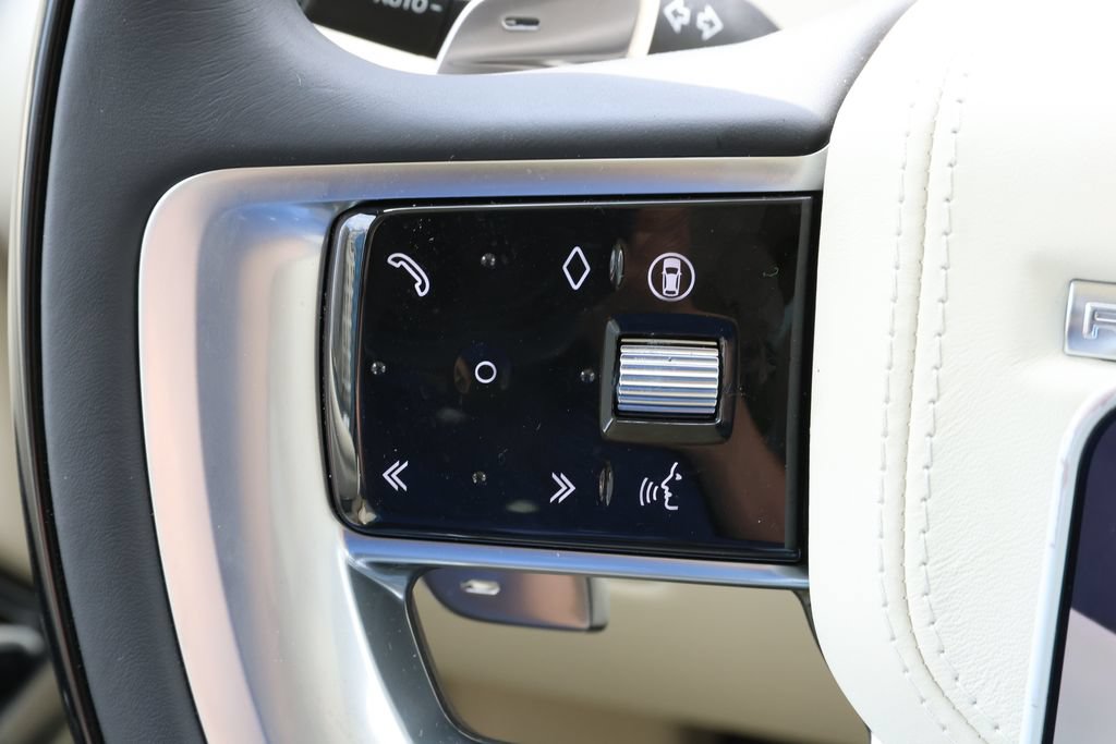 New 2026 Land Rover Range Rover SE AWD/4WD image 15