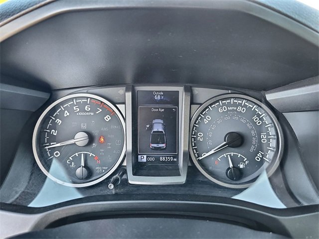 Used 2020 Toyota Tacoma TRD Off-Road image 24