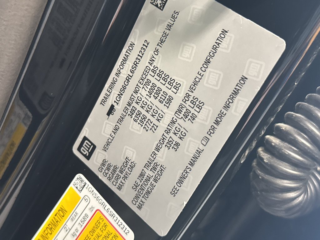 Used 2025 Chevrolet Suburban High Country AWD/4WD image 41