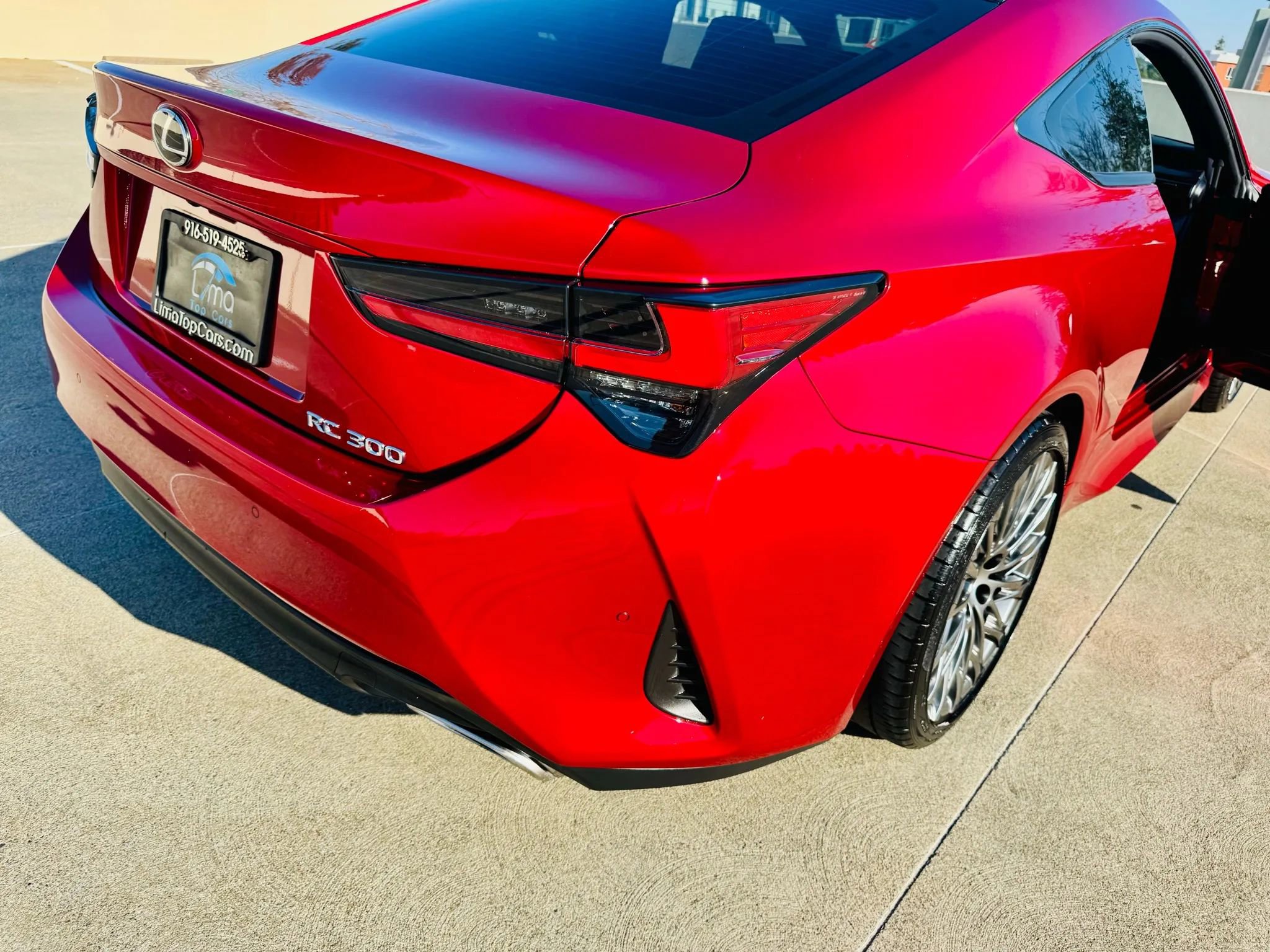 Used 2022 Lexus RC 300 F Sport image 25
