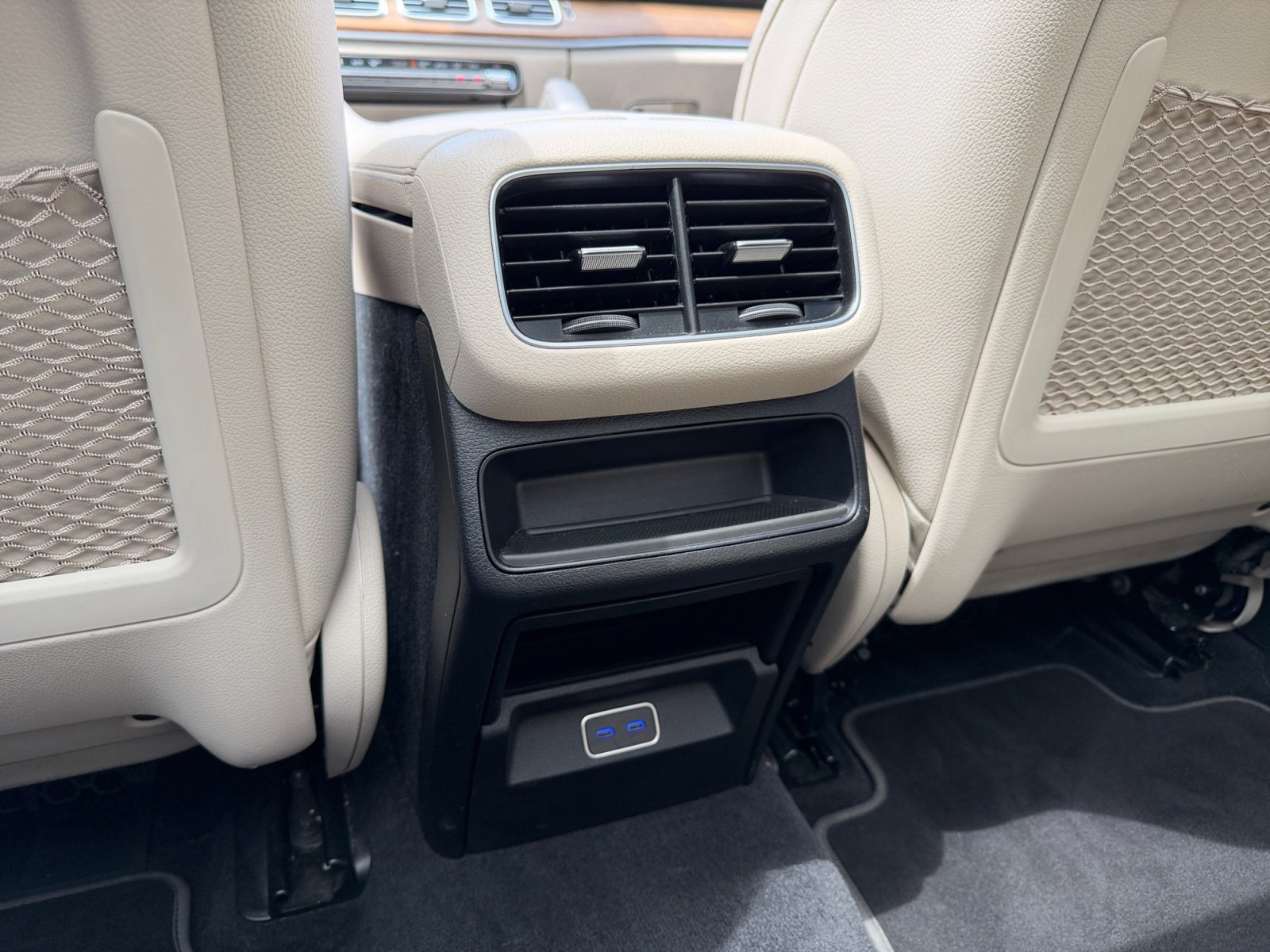 Used 2024 Mercedes-Benz GLE 350 4MATIC image 18