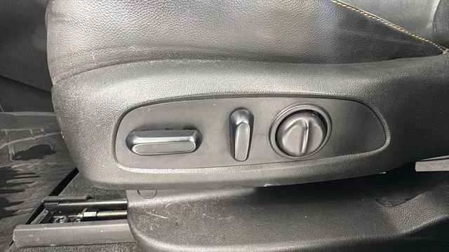 Used 2021 Chevrolet Traverse RS image 11