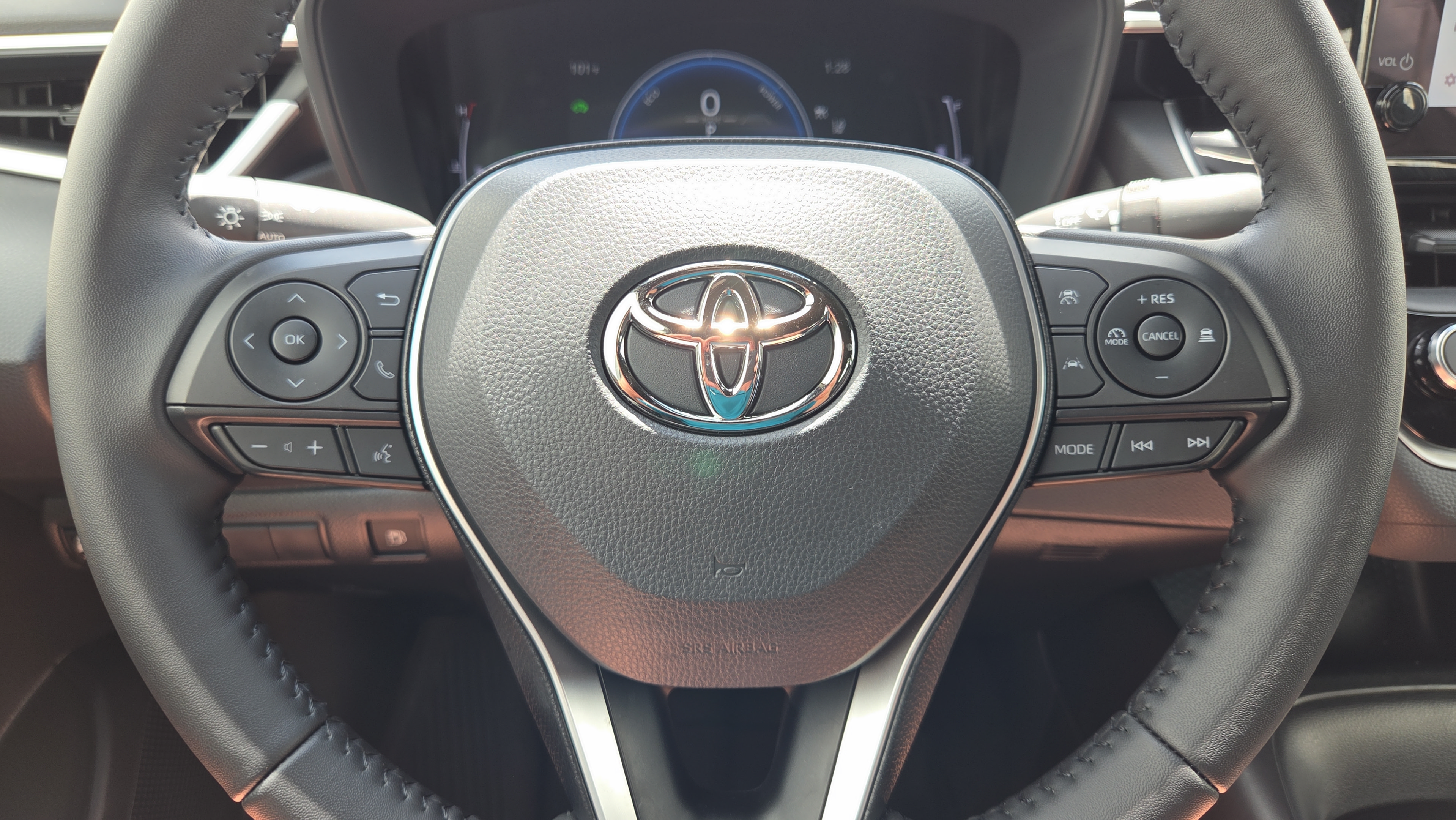 Certified 2026 Toyota Corolla SE FWD image 26