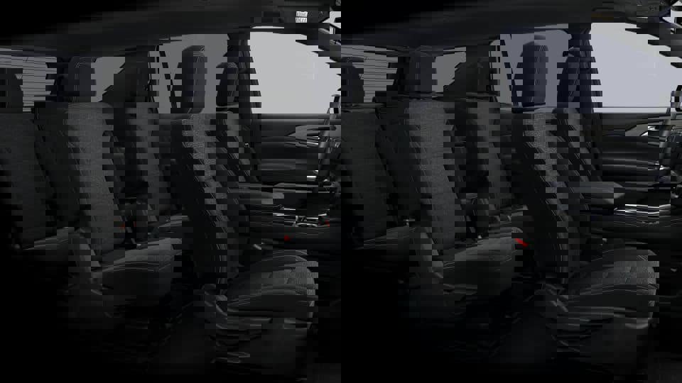 New 2025 Chevrolet Traverse LT image 33