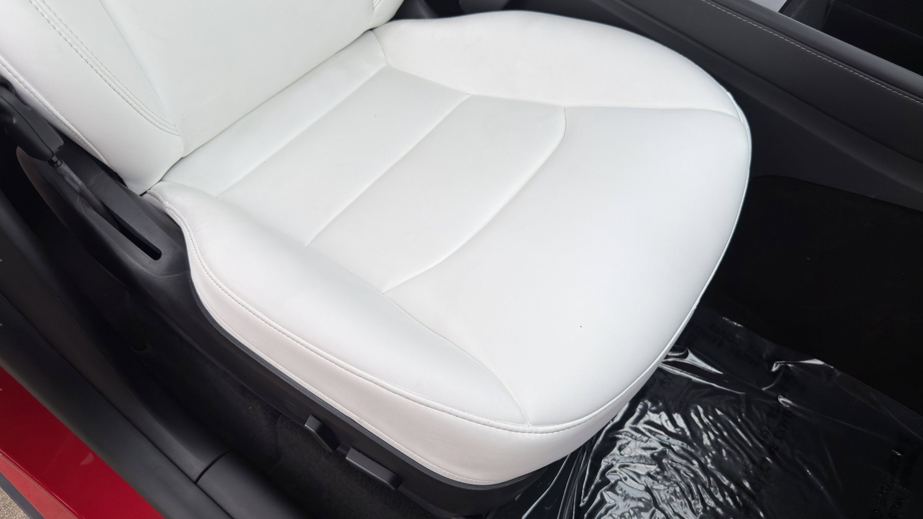 Used 2021 Tesla Model Y Long Range image 41