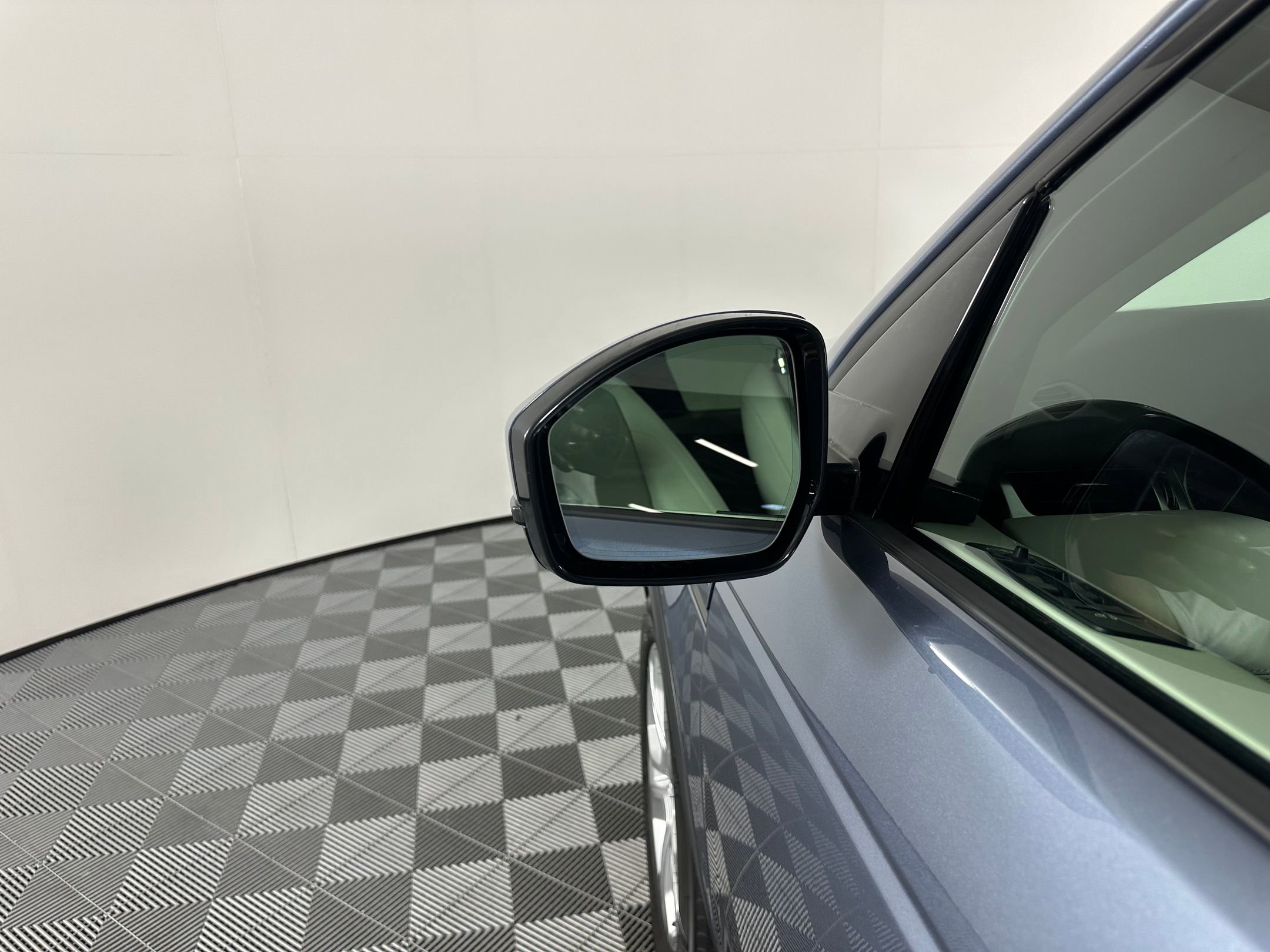 Used 2023 Land Rover Discovery Sport S image 22