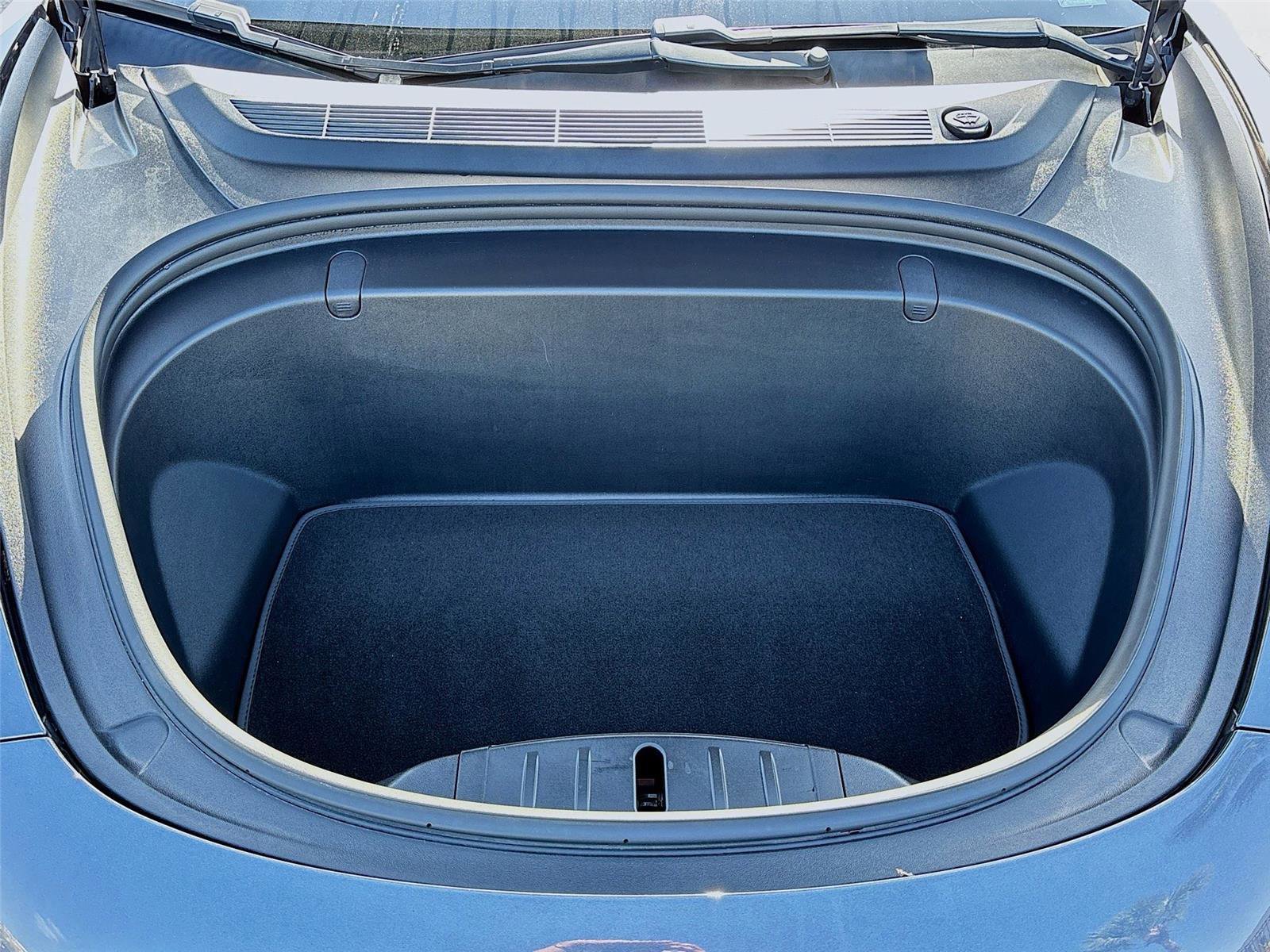 Used 2018 Tesla Model 3 Long Range RWD image 30
