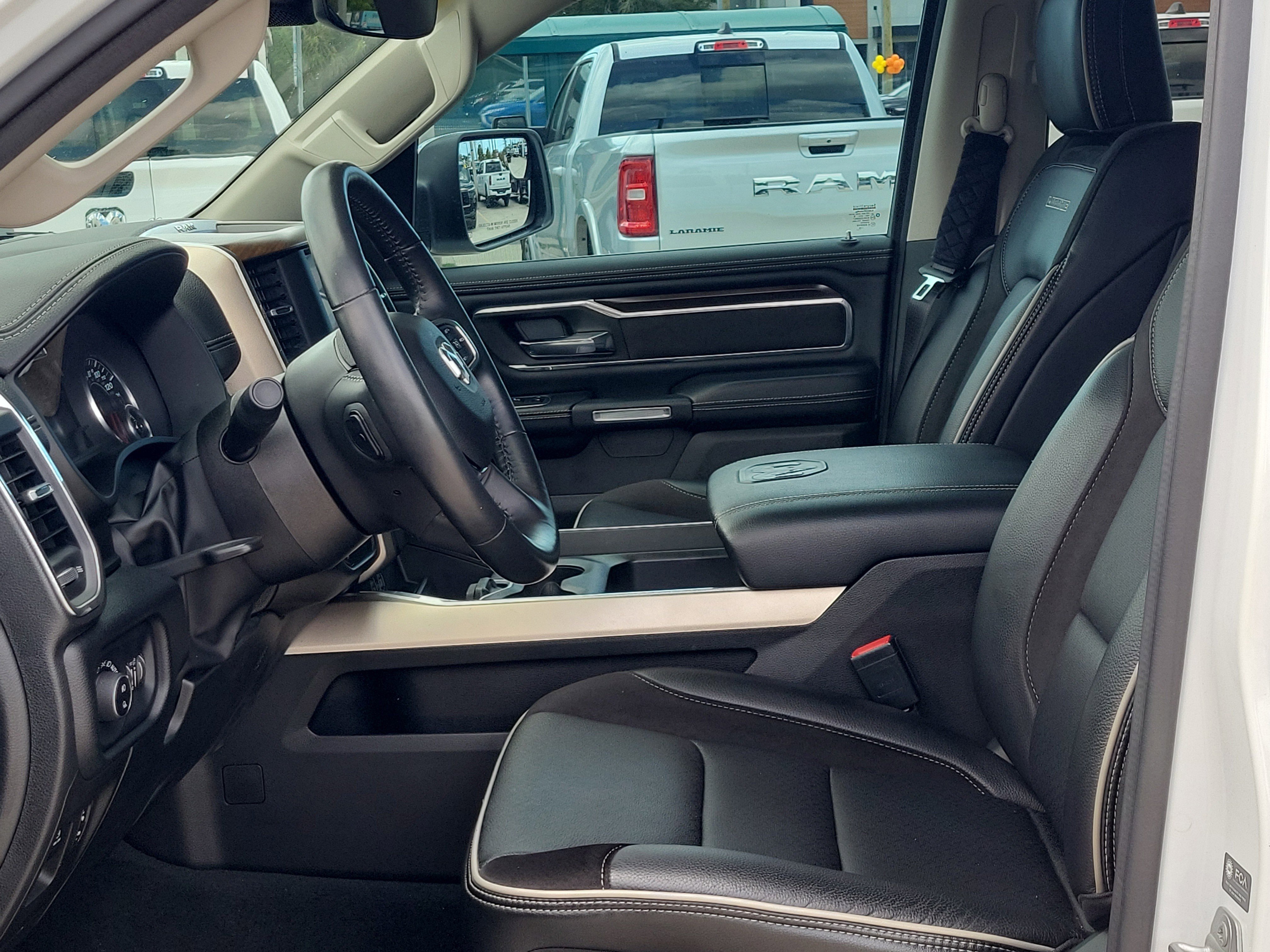 Used 2022 RAM 1500 Laramie image 22