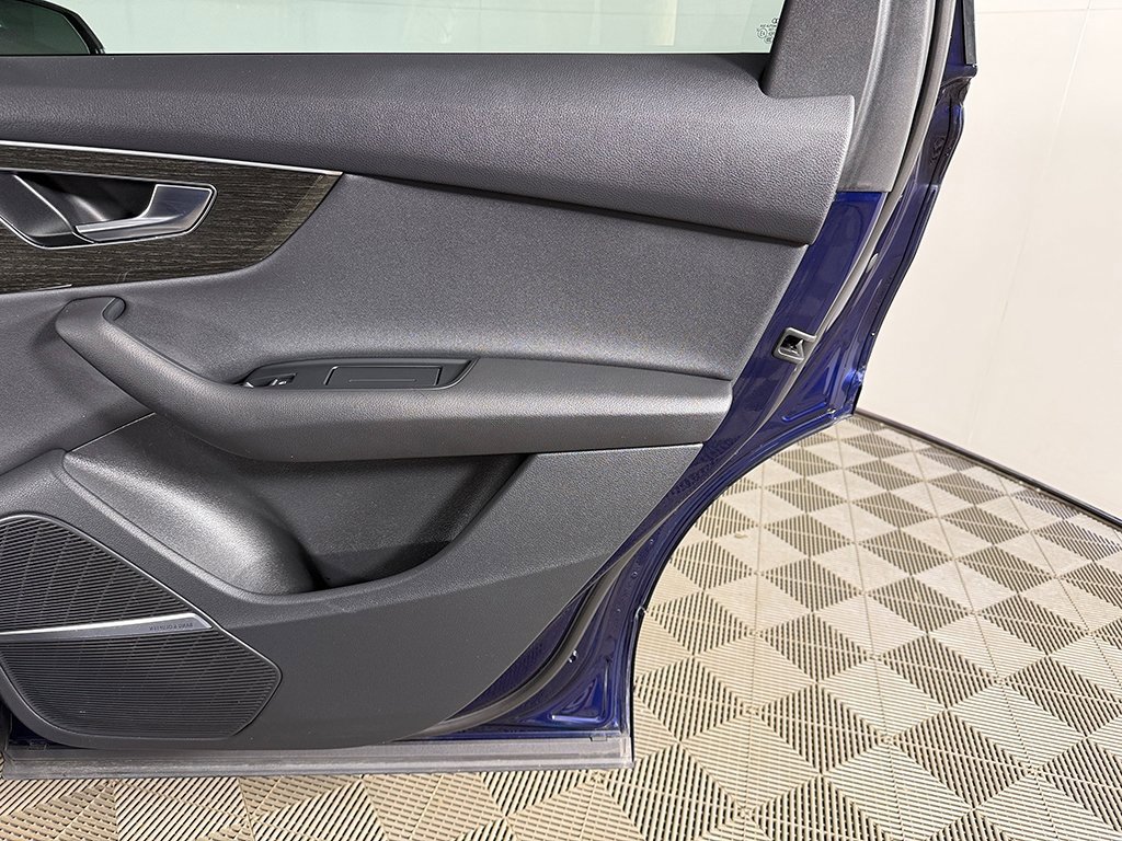 Used 2022 Audi Q7 3.0T Premium Plus w/ Premium Plus Package image 27