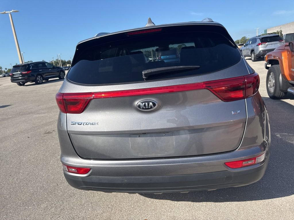 Used 2018 Kia Sportage EX FWD image 4