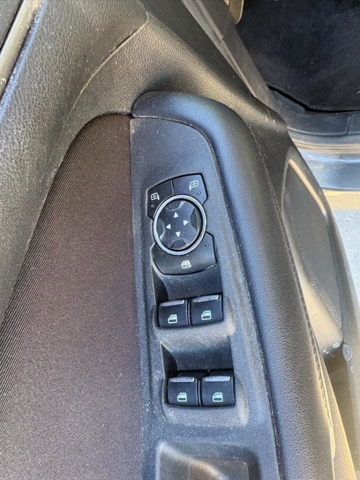 Used 2016 Ford Edge SE FWD image 22