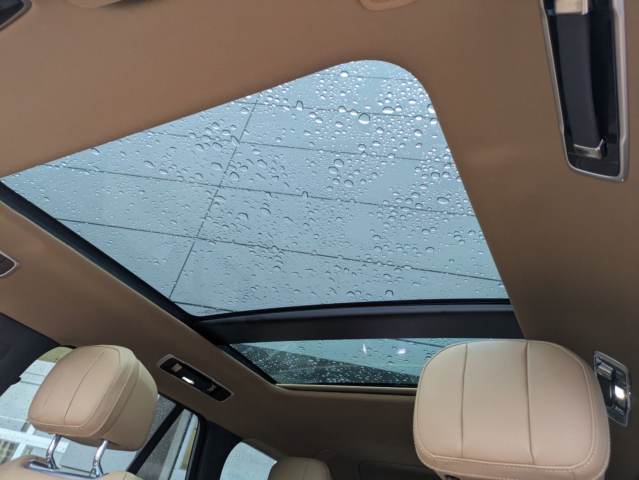 Certified 2023 Land Rover Range Rover SE image 27