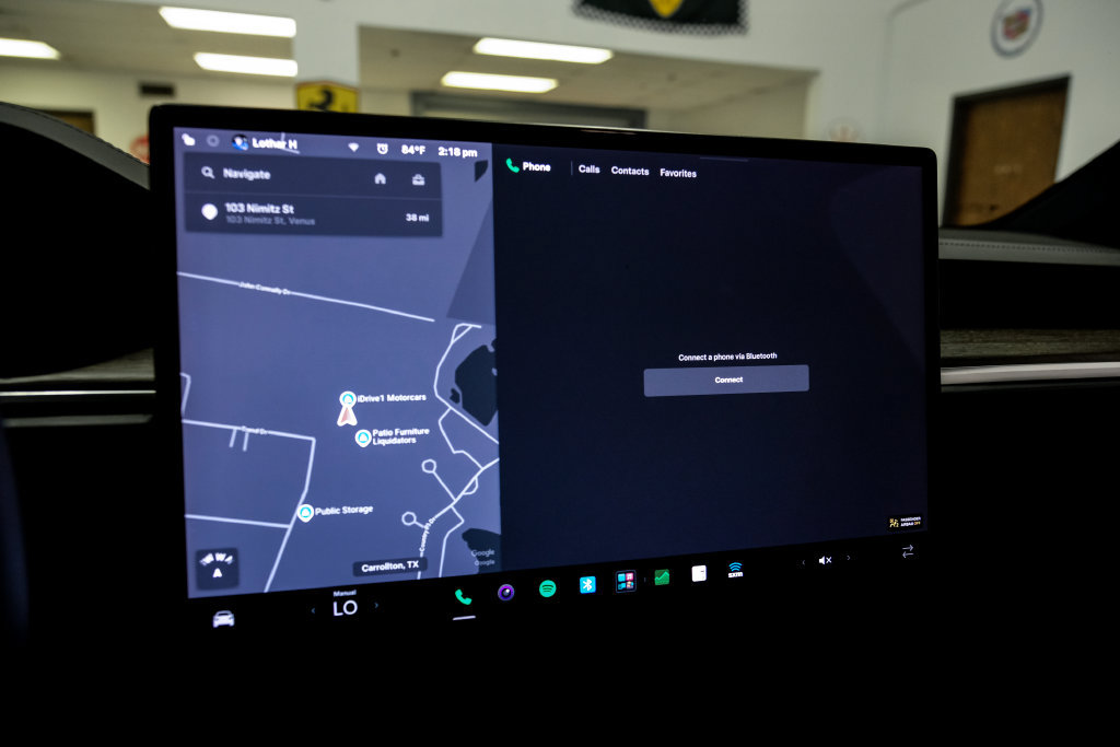 Used 2022 Tesla Model X AWD/4WD image 31