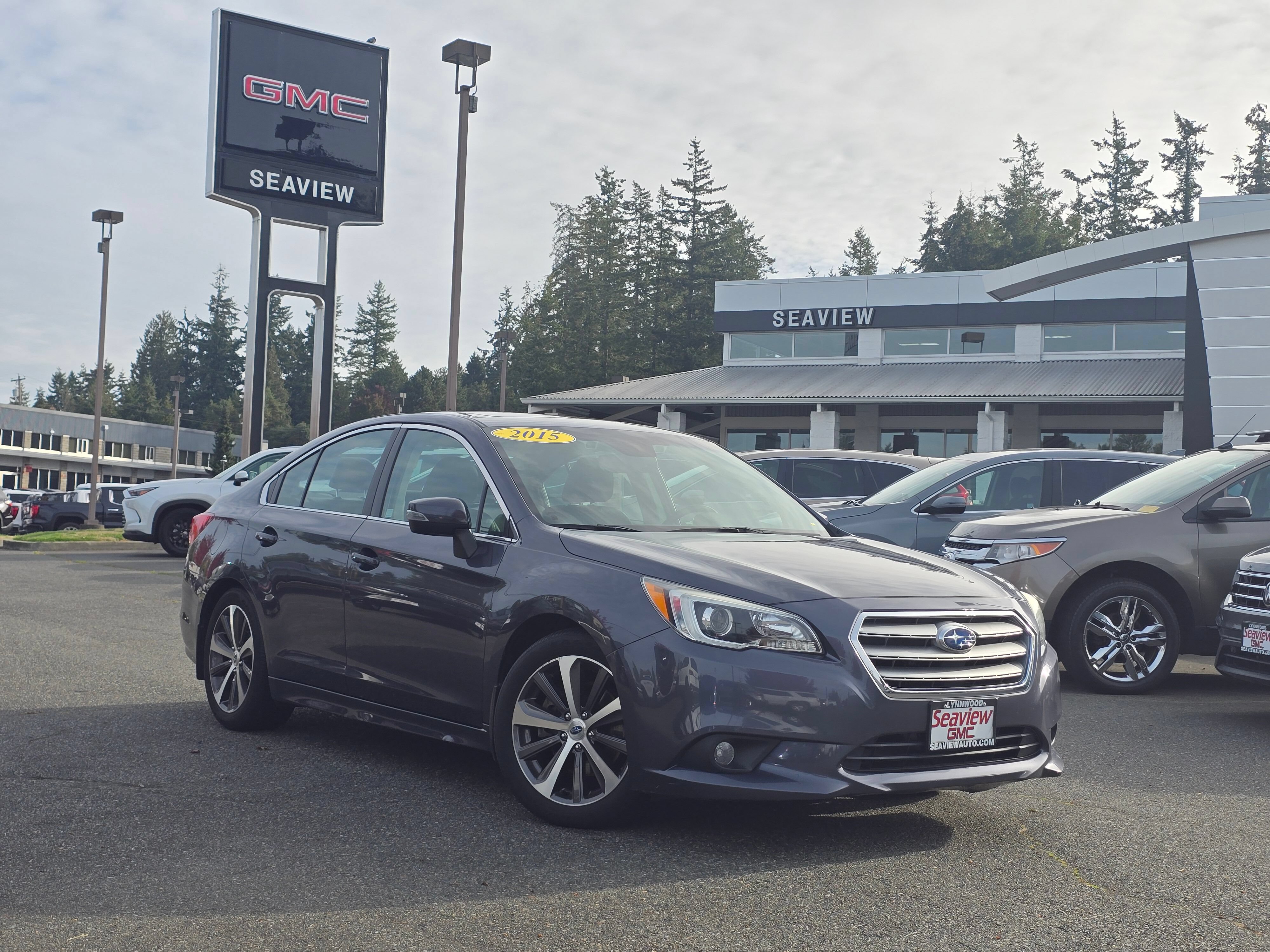 Used 2015 Subaru Legacy 3.6R Limited AWD/4WD image 1