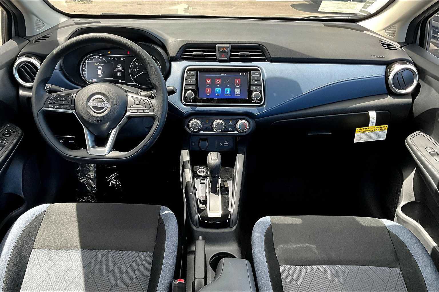Used 2025 Nissan Versa SV w/ Trunk Package FWD image 5