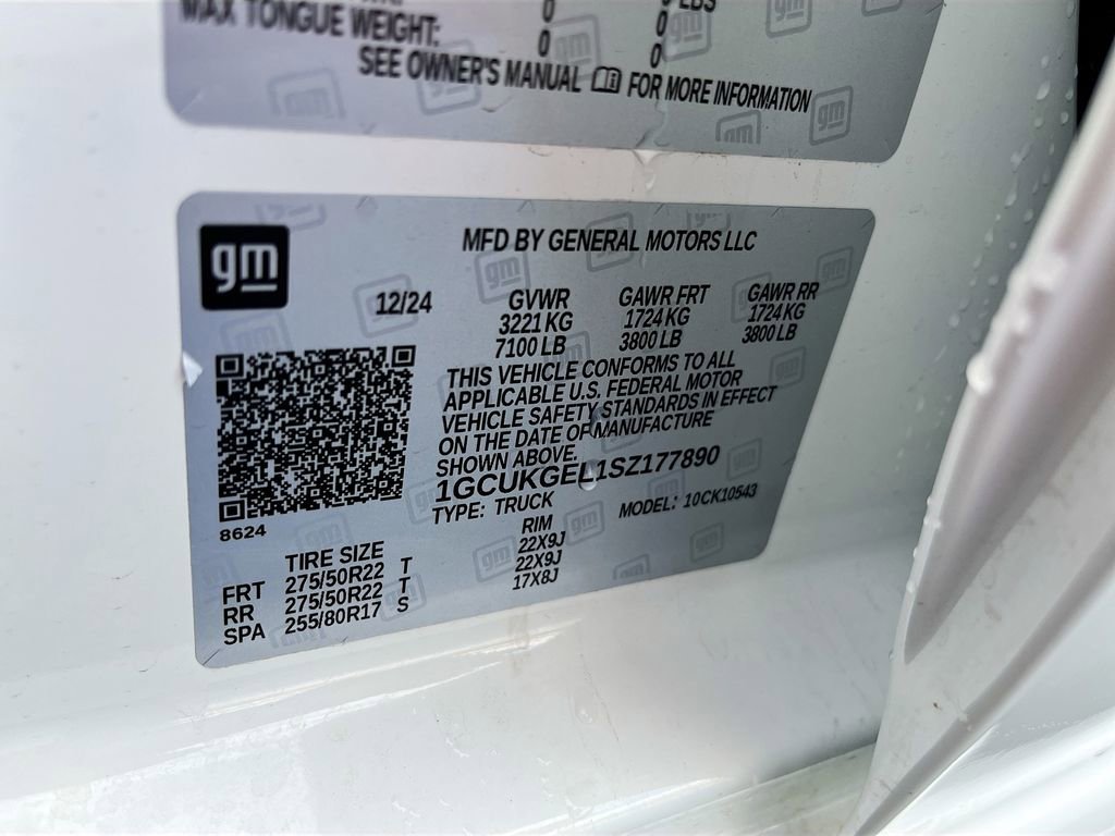 Used 2025 Chevrolet Silverado 1500 LTZ w/ Technology Package image 35