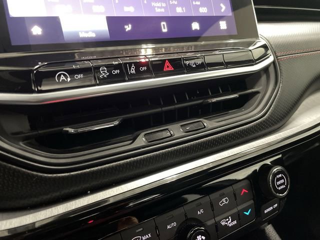 Used 2024 Jeep Compass Trailhawk image 27