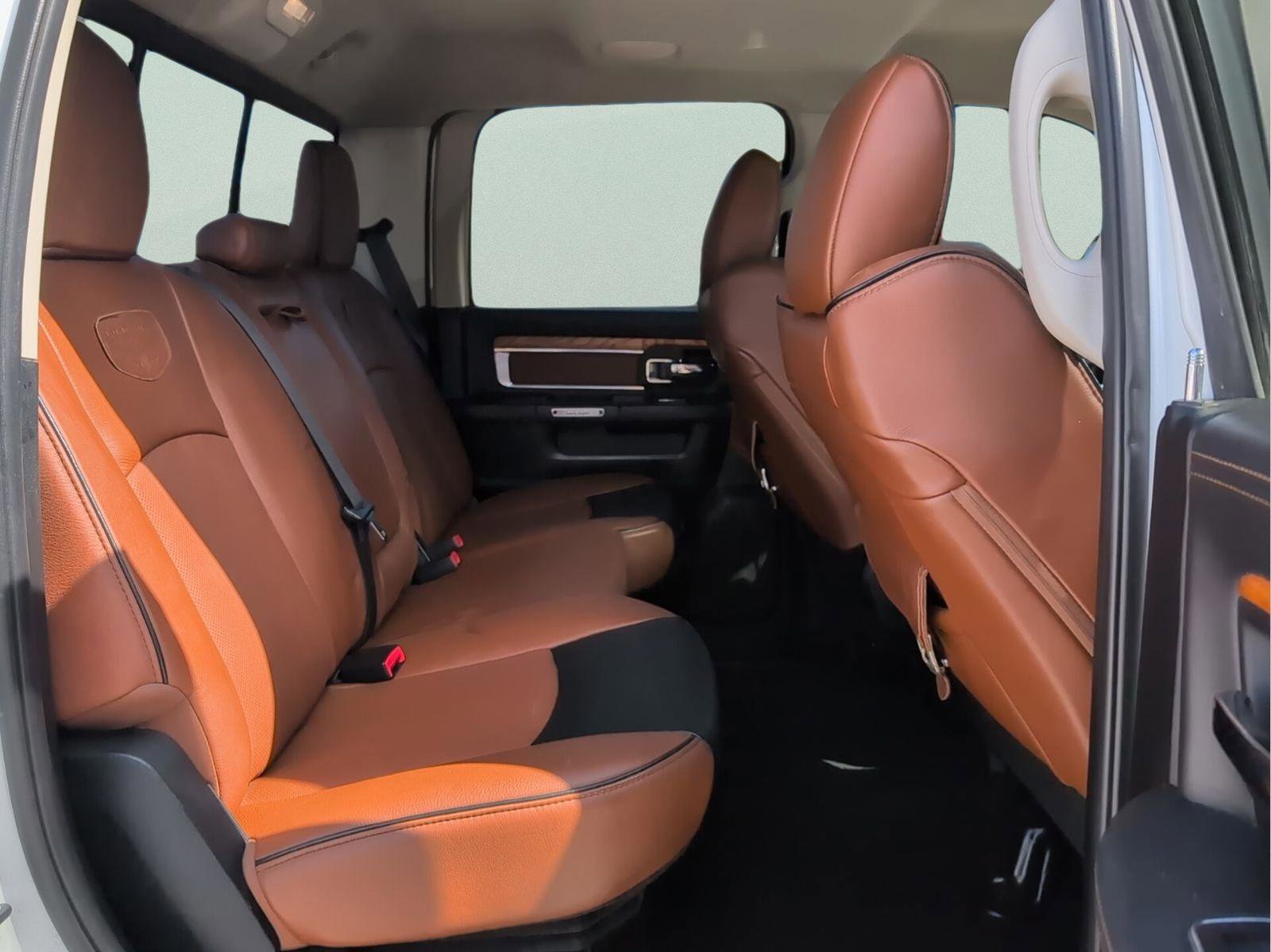 Certified 2018 RAM 2500 Longhorn image 32