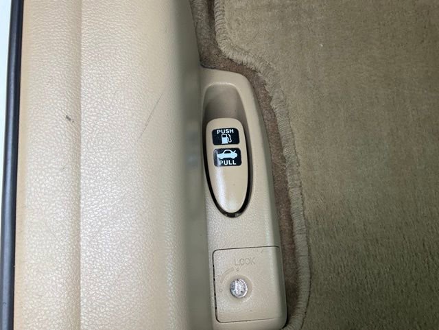 Used 2011 Honda Accord EX-L image 10