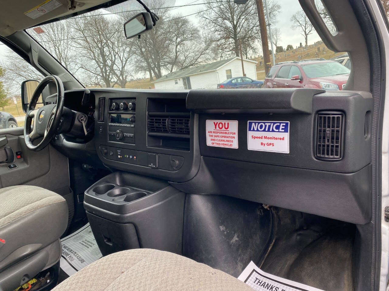 Used 2018 Chevrolet Express 3500 LS RWD image 24