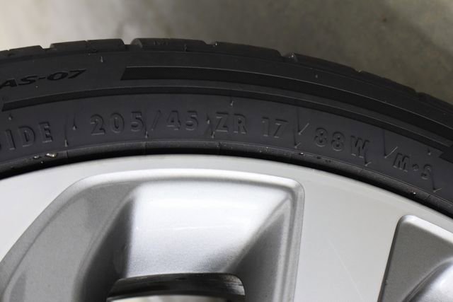 Used 2022 Hyundai Accent Limited image 39