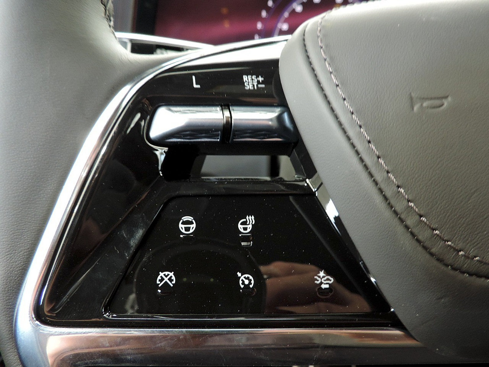New 2026 Cadillac Escalade Platinum Sport AWD/4WD image 27