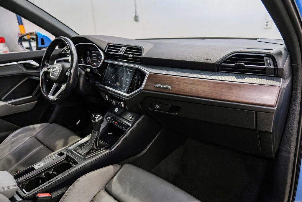 Used 2020 Audi Q3 2.0T Premium Plus w/ Premium Plus Package image 15