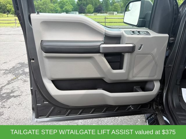 Used 2019 Ford F150 XLT w/ Equipment Group 302A Luxury AWD/4WD image 11