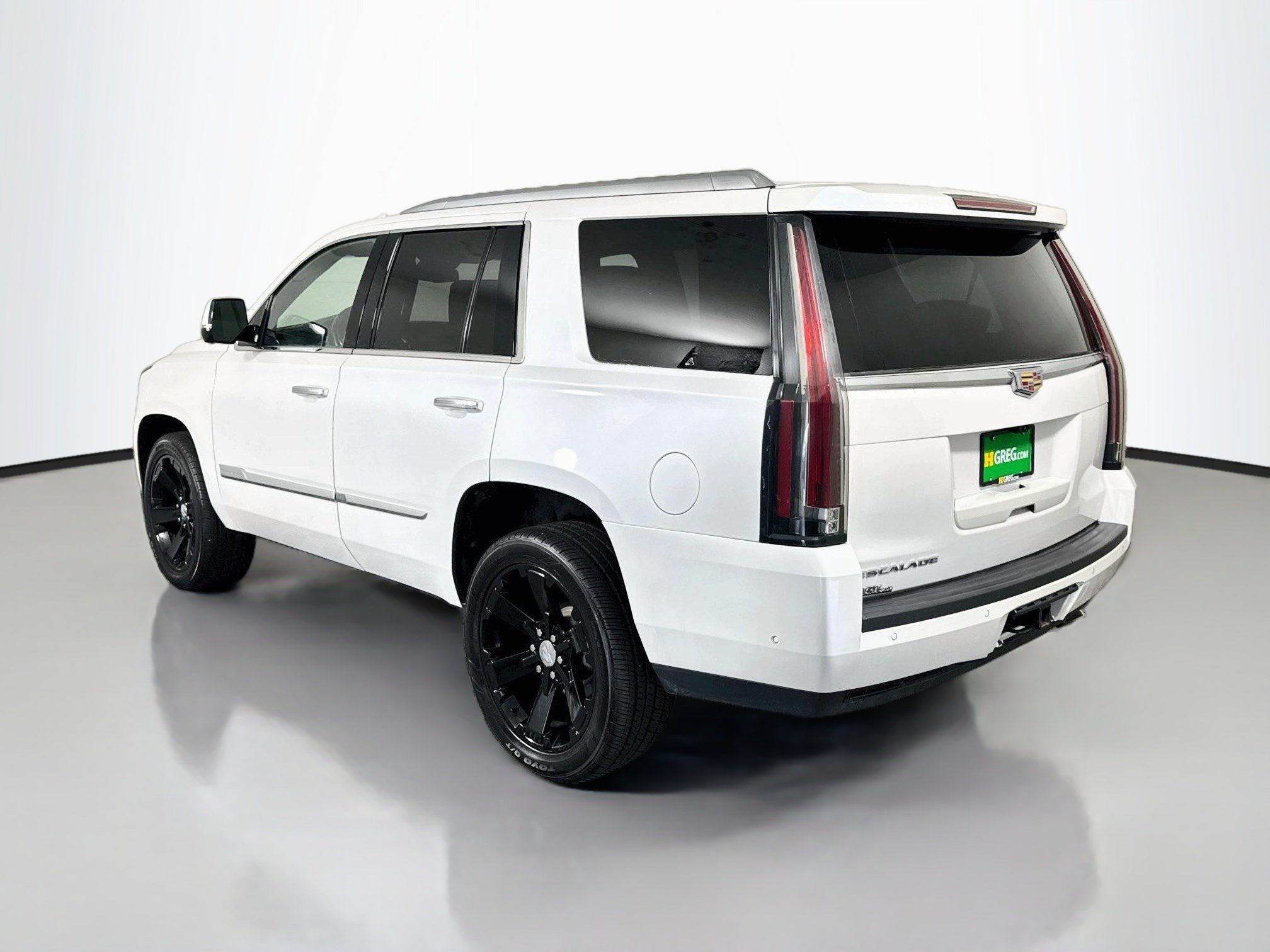 Used 2019 Cadillac Escalade Platinum AWD/4WD image 7