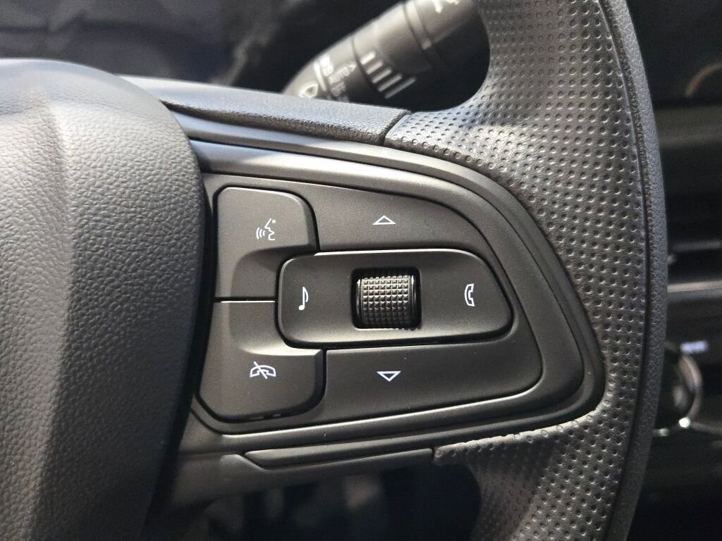New 2026 Buick Envista Preferred w/ Convenience II Package FWD image 28