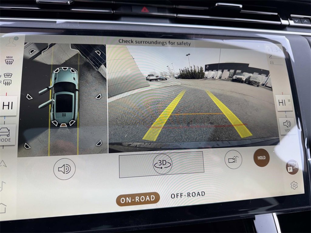 New 2025 Land Rover Range Rover Sport SE image 26