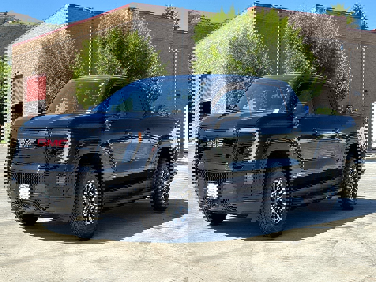 Used 2026 GMC Sierra EV Elevation image 4