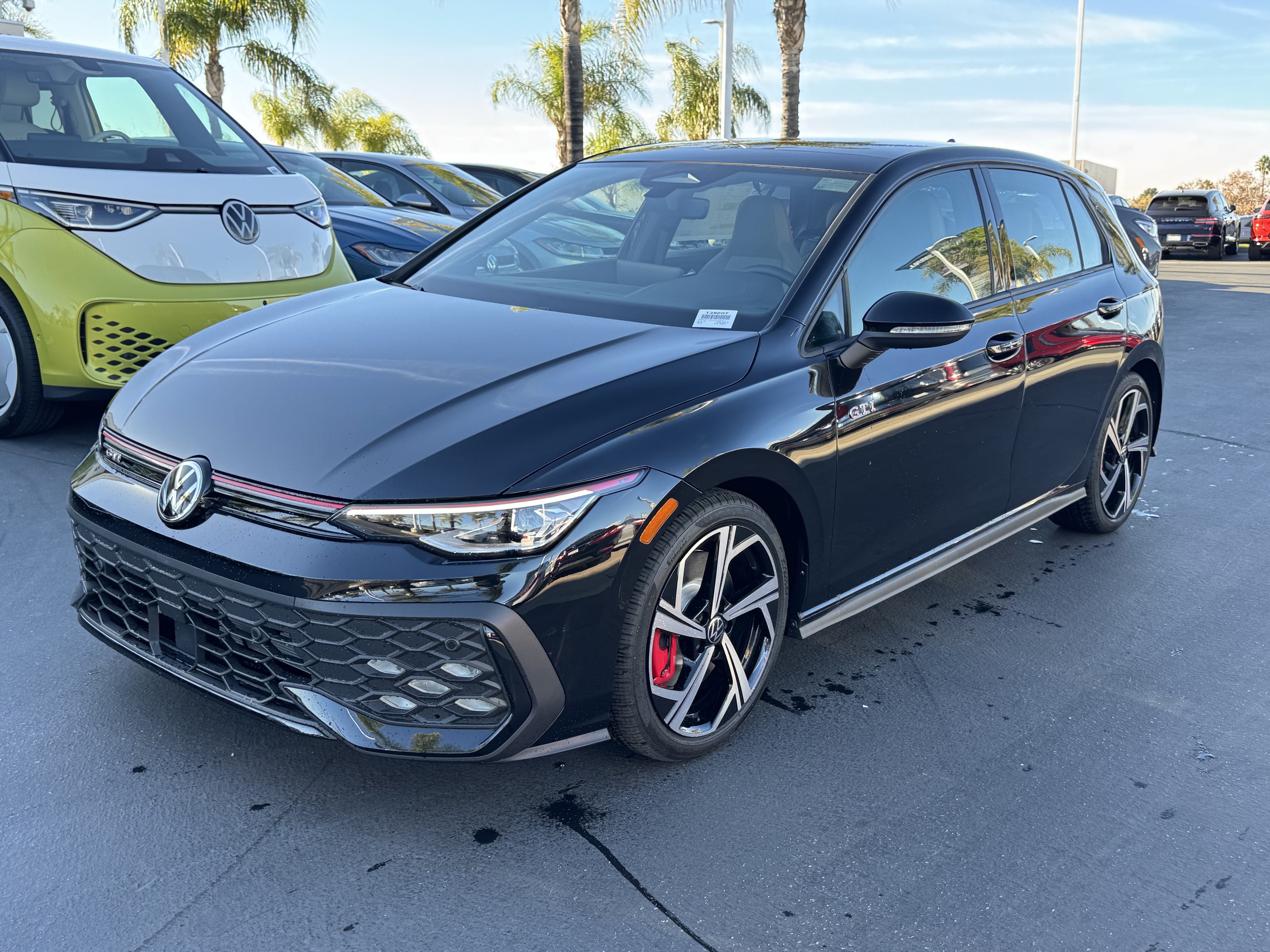 New 2026 Volkswagen GTI SE FWD image 5