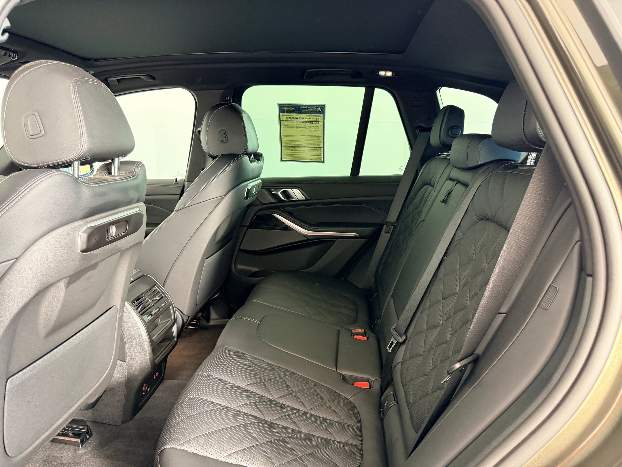 Certified 2025 BMW X5 xDrive50e w/ M Sport Package image 13