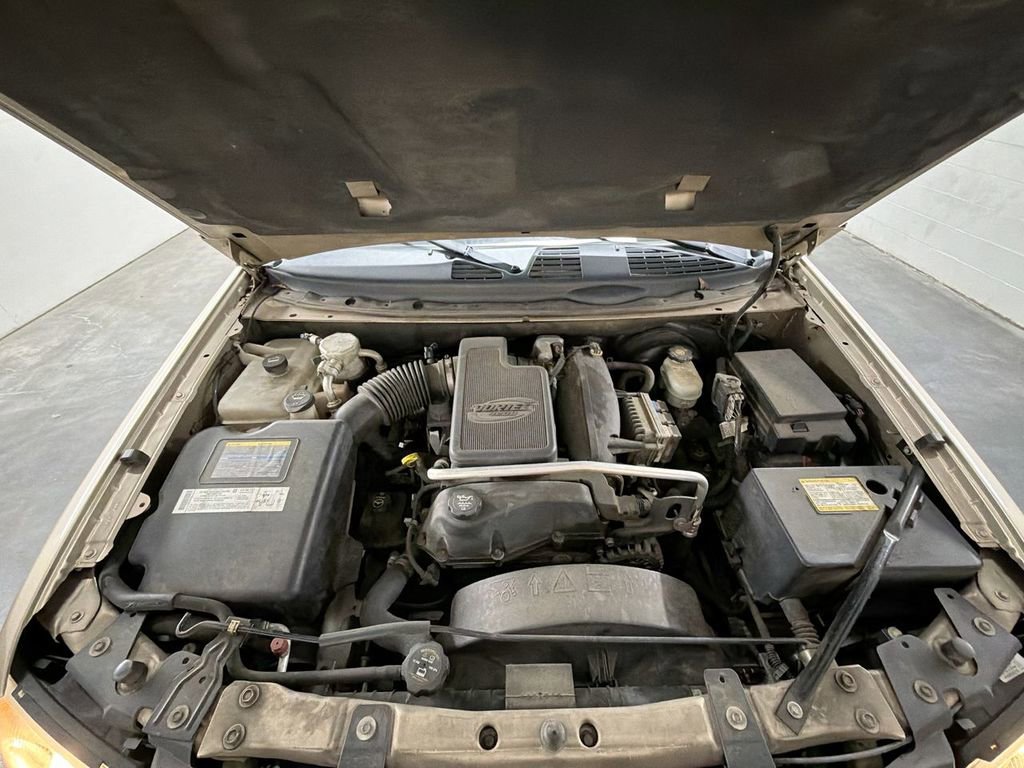 Used 2005 GMC Envoy SLE w/ Sle Preferred Equipment Group image 26