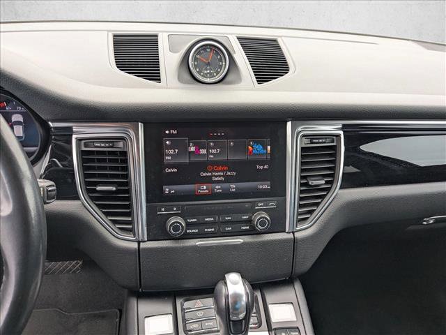 Used 2017 Porsche Macan S AWD/4WD image 12