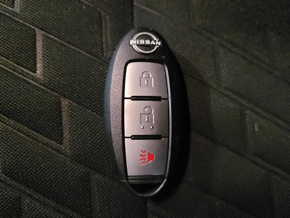 Used 2022 Nissan Kicks S image 32