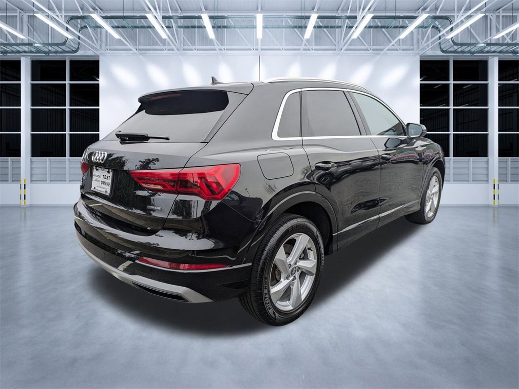 Used 2020 Audi Q3 2.0T Premium w/ Convenience Package image 4