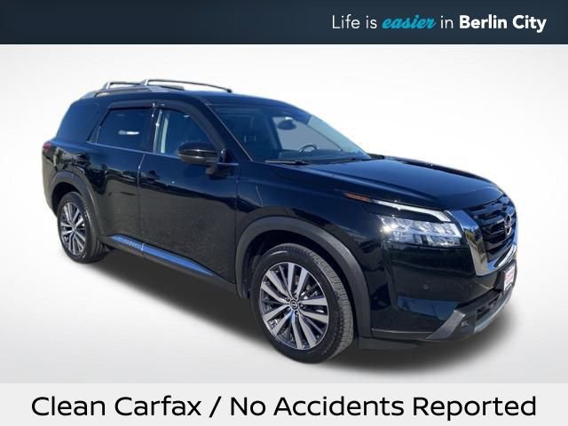 Certified 2022 Nissan Pathfinder Platinum w/ Cargo Package
