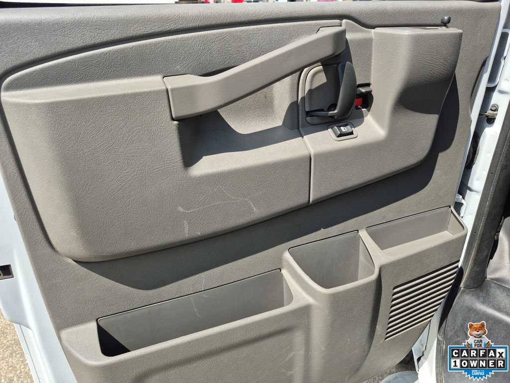 Certified 2025 GMC Savana 2500 w/ Driver Convenience Package RWD image 13