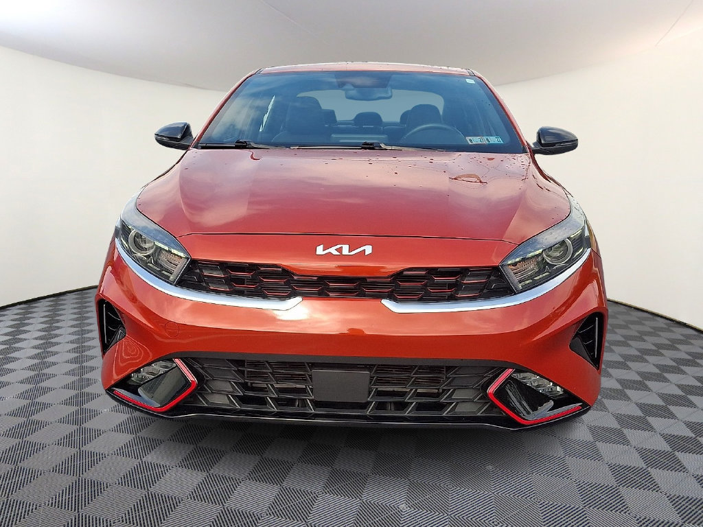 Used 2022 Kia Forte GT-Line w/ GT-Line Premium Package FWD image 5