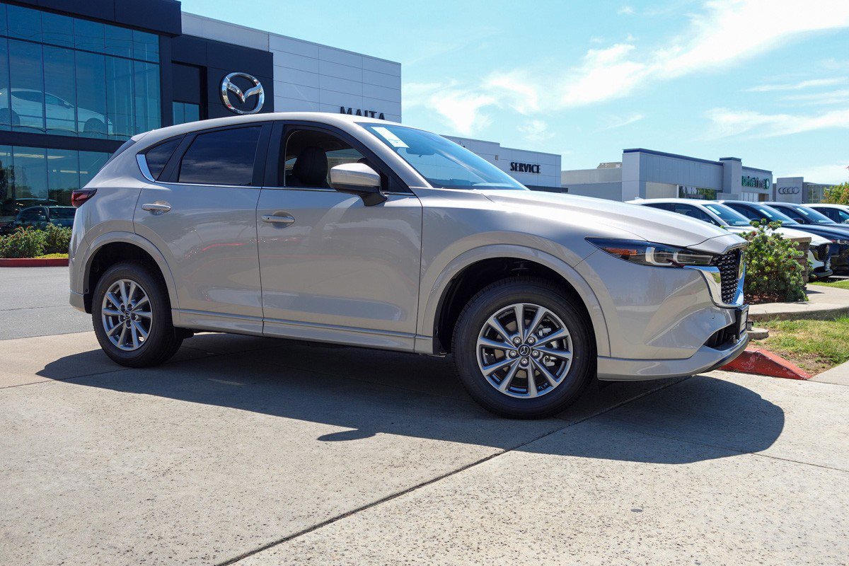 New 2025 MAZDA CX-5 AWD 2.5 S w/ Select Package image 4