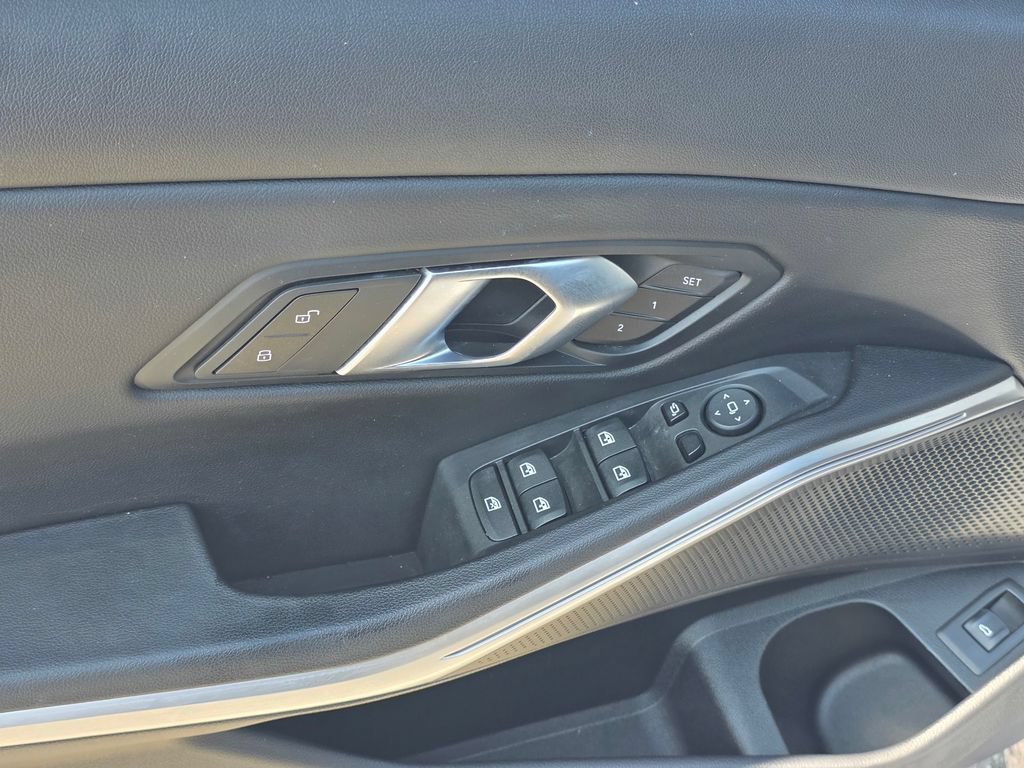 Used 2024 BMW 330i Sedan RWD image 13