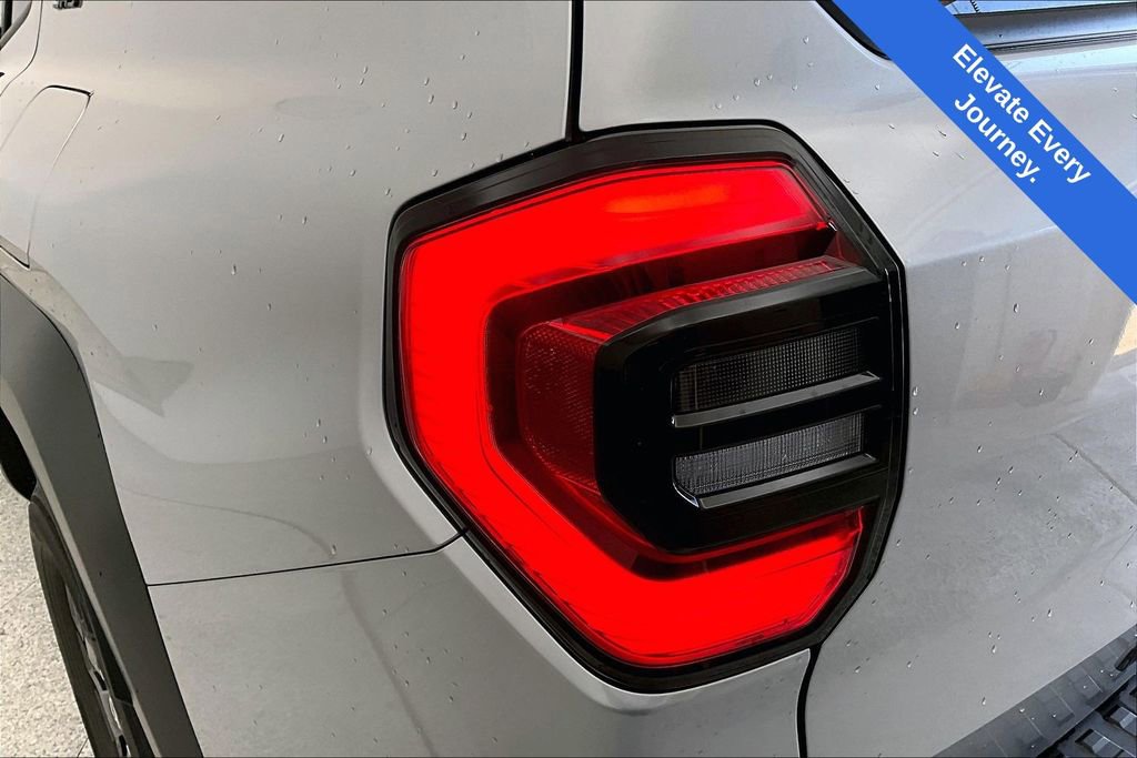 Used 2025 Toyota 4Runner SR5 image 40