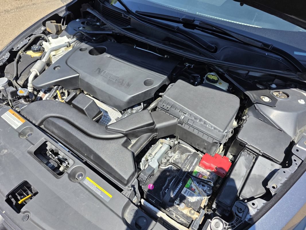 Used 2017 Nissan Altima 2.5 SL w/ Moonroof Package FWD image 36