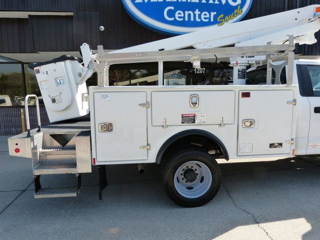 Used 2017 Ford F450 XL w/ Snow Plow Prep Package image 18