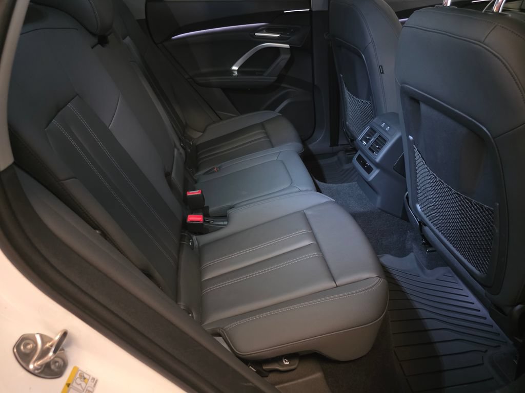 Certified 2025 Audi Q5 Premium w/ Convenience Package AWD/4WD image 22