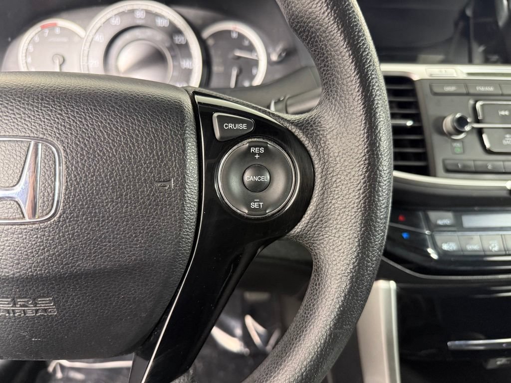 Used 2017 Honda Accord LX image 25