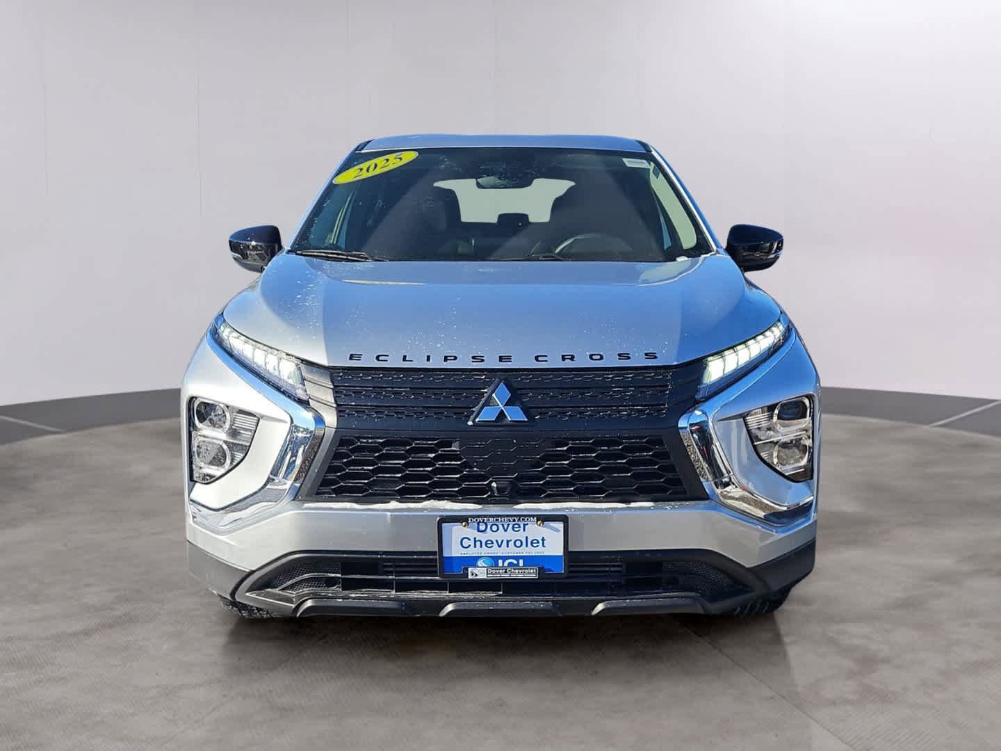 Used 2025 Mitsubishi Eclipse Cross LE AWD/4WD video 2